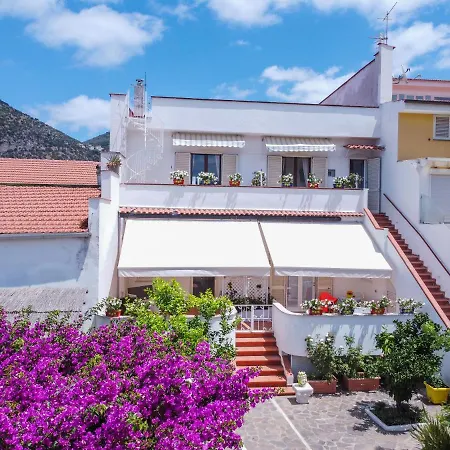 Iolanda Guest house